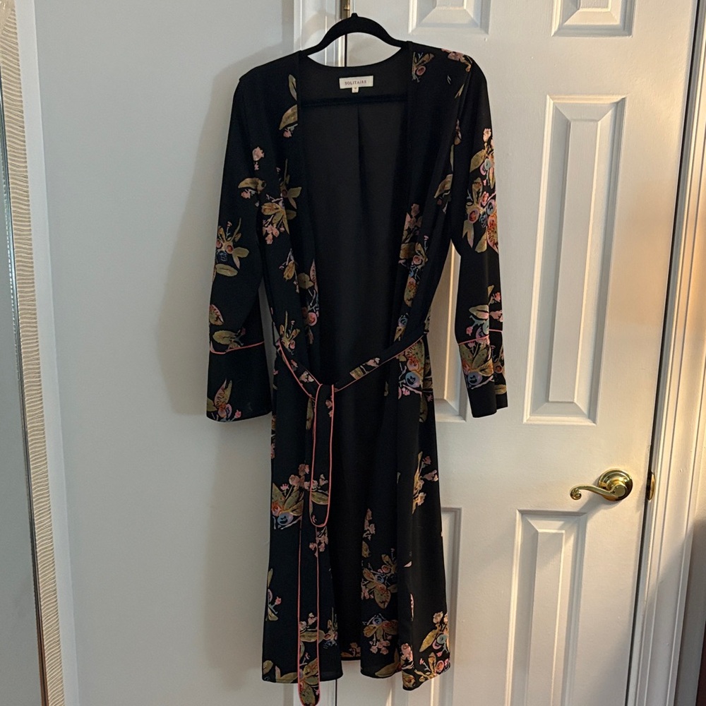 Solitaire Black Floral Long Sleeve Dress